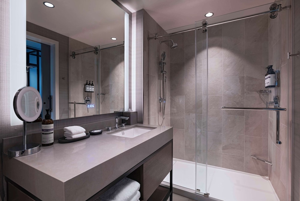 Suite (Regency) - Photo 3