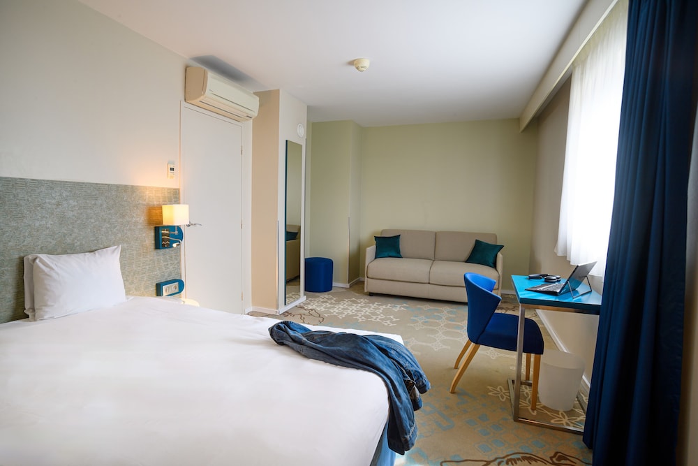 Family Room, 1 Double Bed with Sofa bed (Superior) - Photo 6
