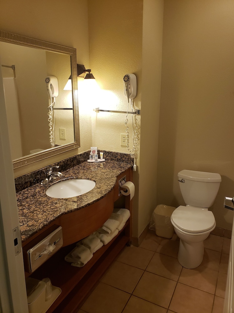 Suite, Multiple Beds, Accessible, Non Smoking - Photo 3