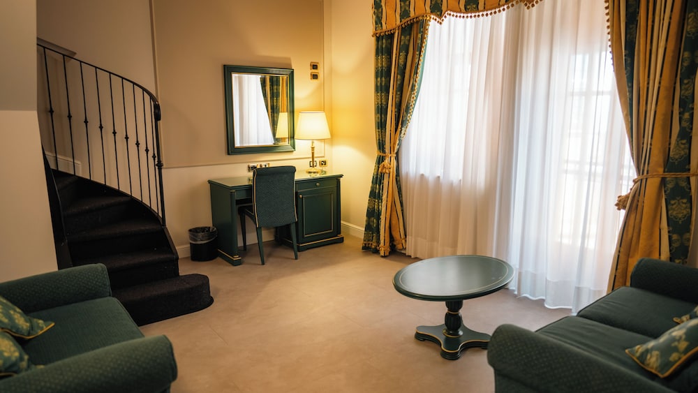 Economy Room - Photo 2