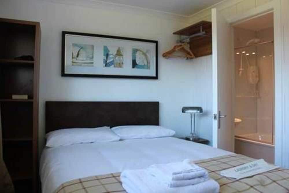 Comfort Double Room, 1 King Bed, Non Smoking, Private Bathroom photo 3