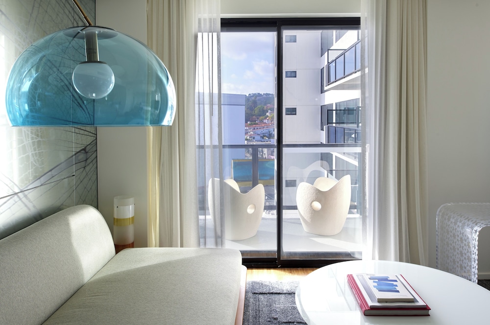 Suite, Balcony photo 1