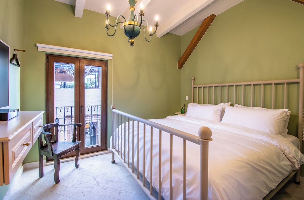 Junior Suite, Balcony, City View photo 1