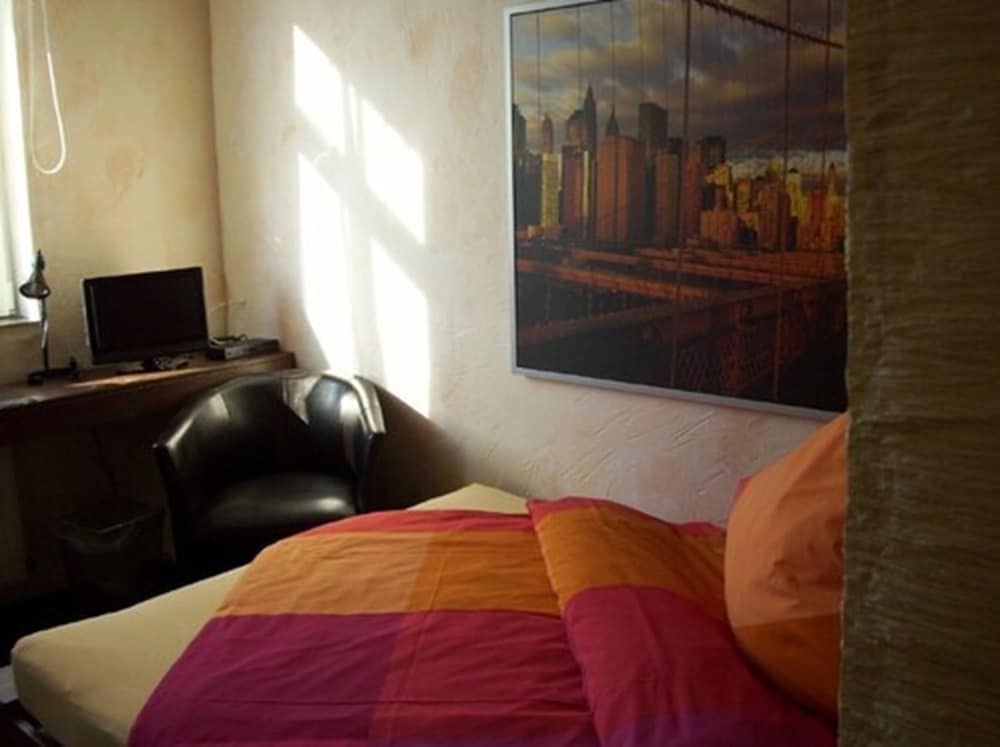 Business Single Room, 1 Twin Bed photo 1