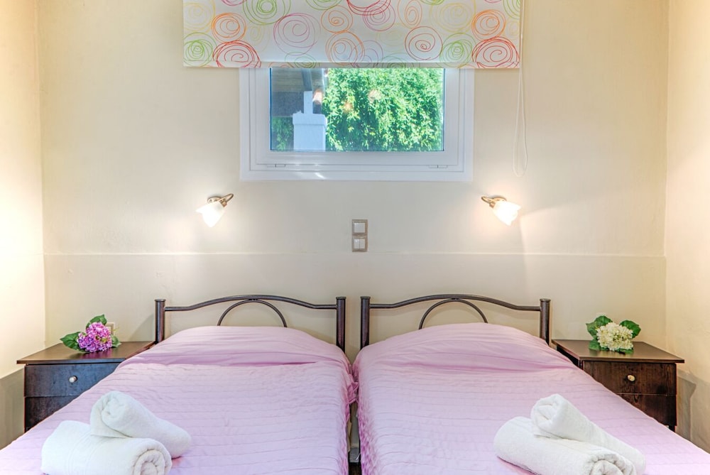 Classic Apartment, 2 Twin Beds, Garden View