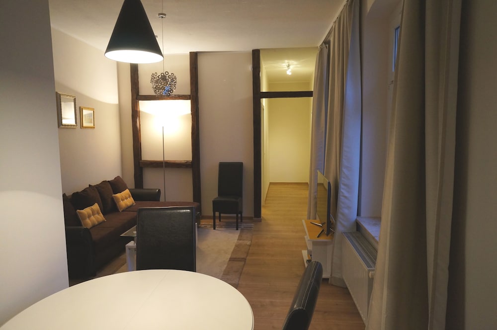 Deluxe Apartment, 2 Bedrooms, Balcony (Apt 3 - 76qm) photo 2