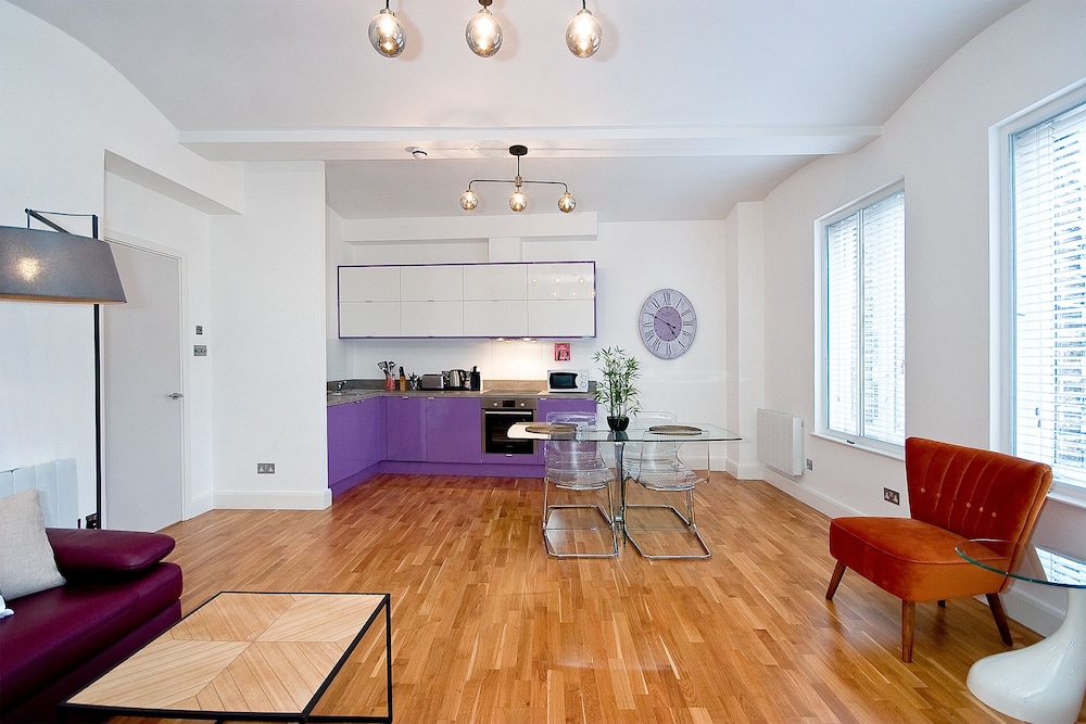 Mulberry Flat 3 - One bedroom 3rd floor photo 1