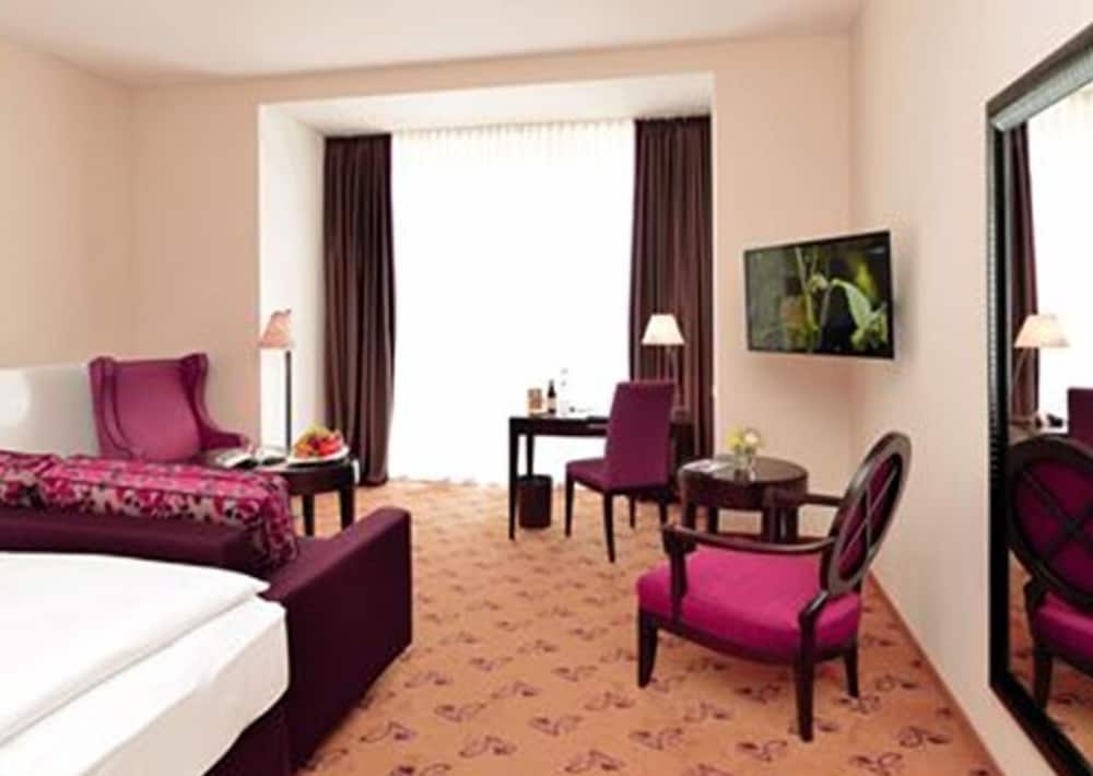 Superior Double or Twin Room photo 1