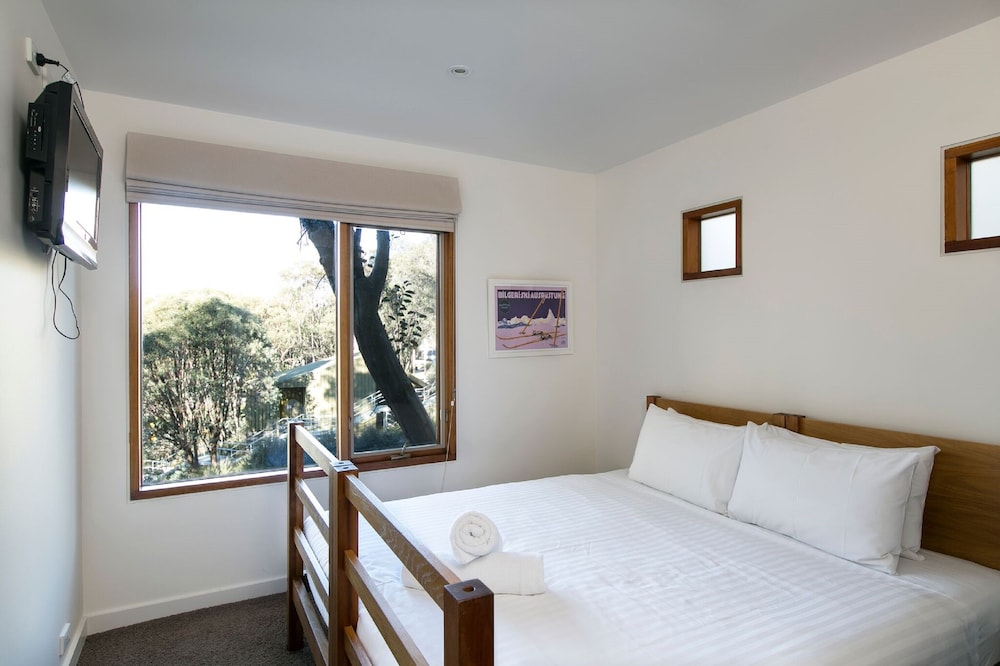 Two Bedroom 6 - Secondo