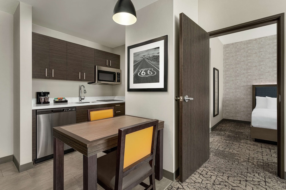 Suite, 2 Queen Beds, Accessible, Bathtub - Photo 1