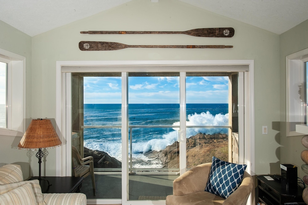 Condo, 1 Bedroom, 1 Bathroom, Ocean View (Seacliff Loft) photo 2