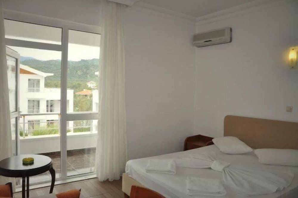 Standard Room, Non Smoking photo 3