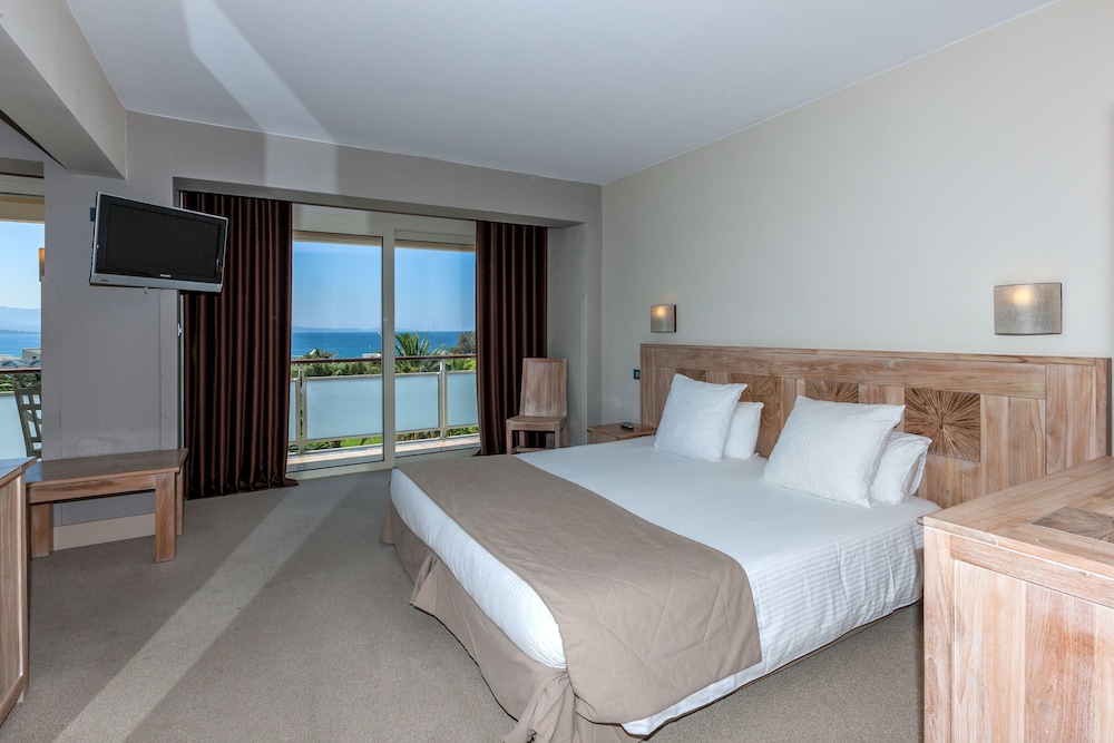 Quadruple Room, Garden View photo 3