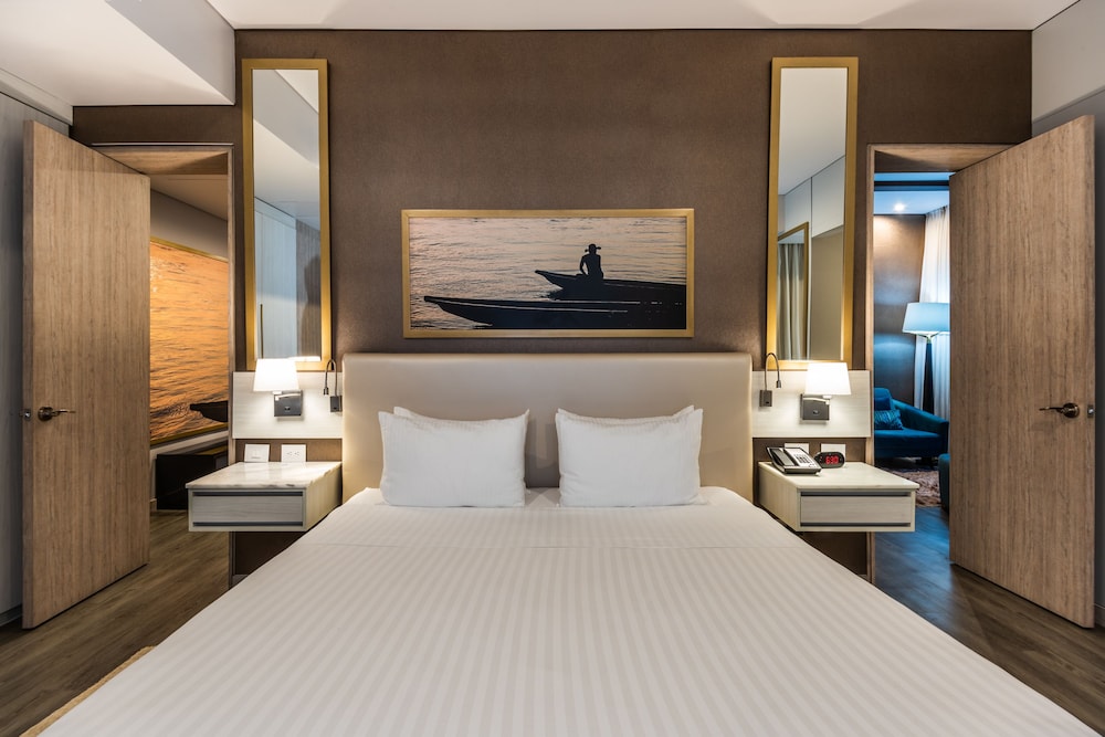 Presidential Suite, 1 King Bed (High Floor) photo 2