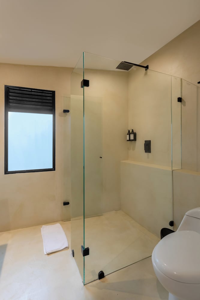 Standard Single Room, 1 Twin Bed, Private Bathroom photo 2