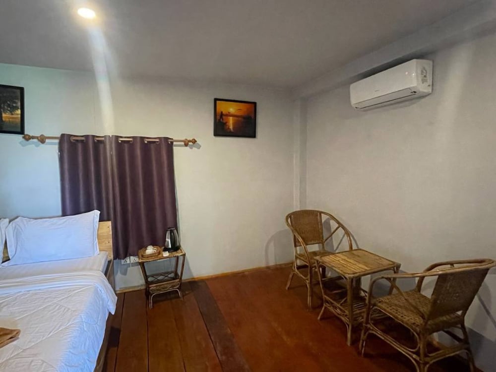 Basic Double Room photo 1