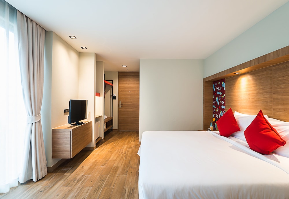 room photo