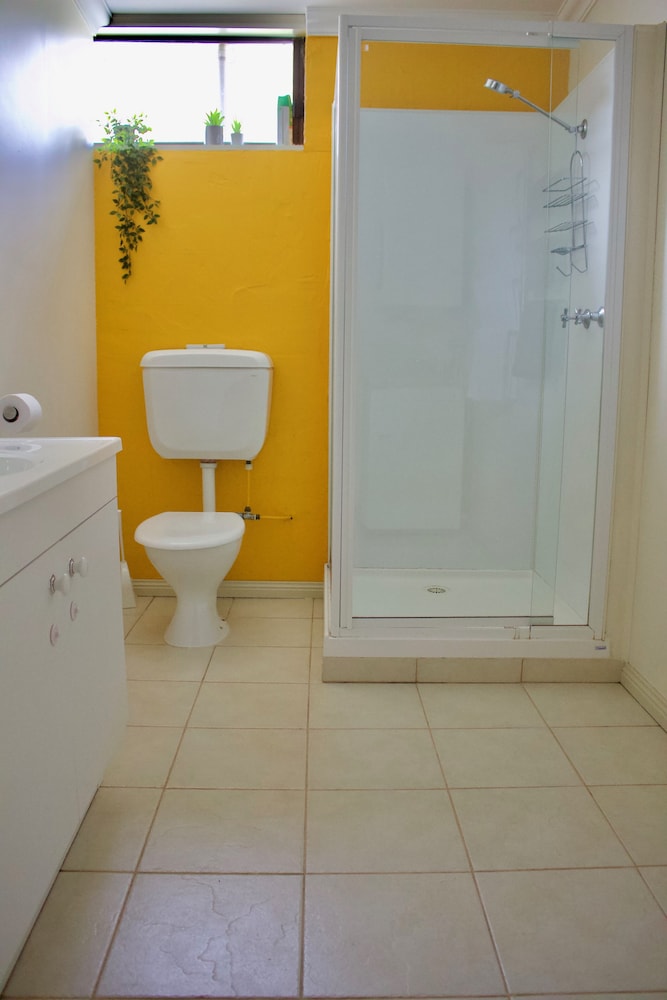 Luxury Apartment, 2 Bedrooms, Garden View photo 3