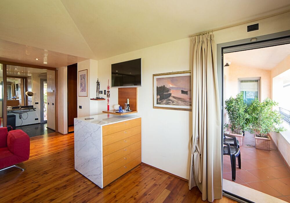 Family Suite, 3 Bedrooms, Lake View photo 1