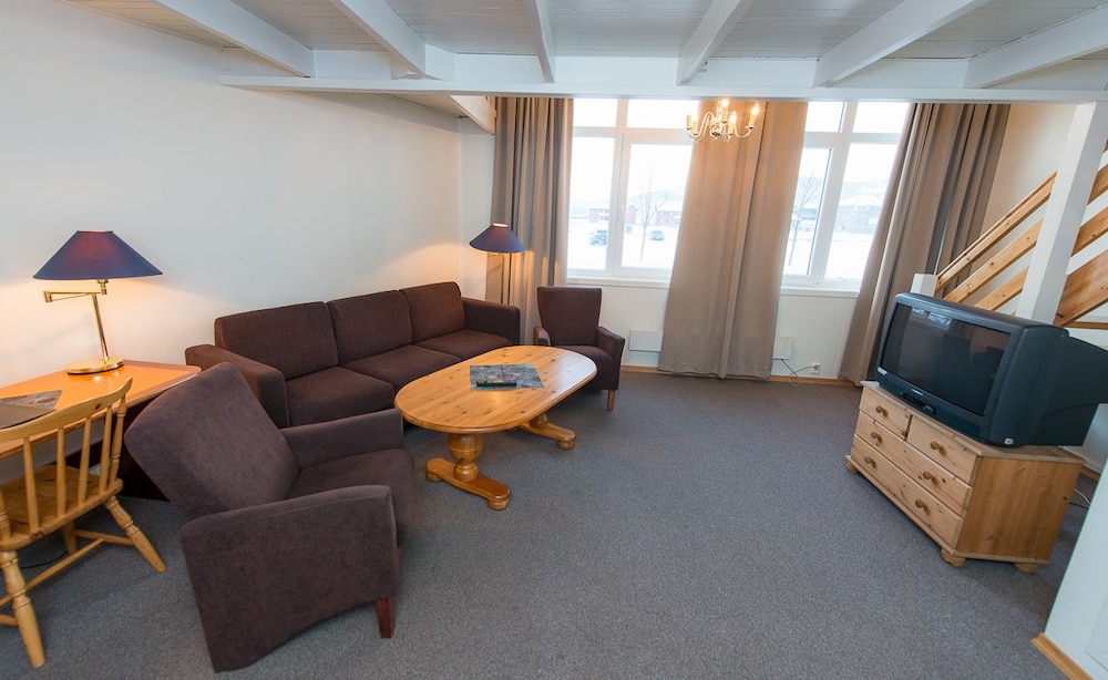 Apartment (6 Guests)