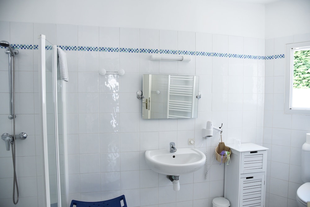 Standard Suite, 2 Bedrooms, Accessible photo 2