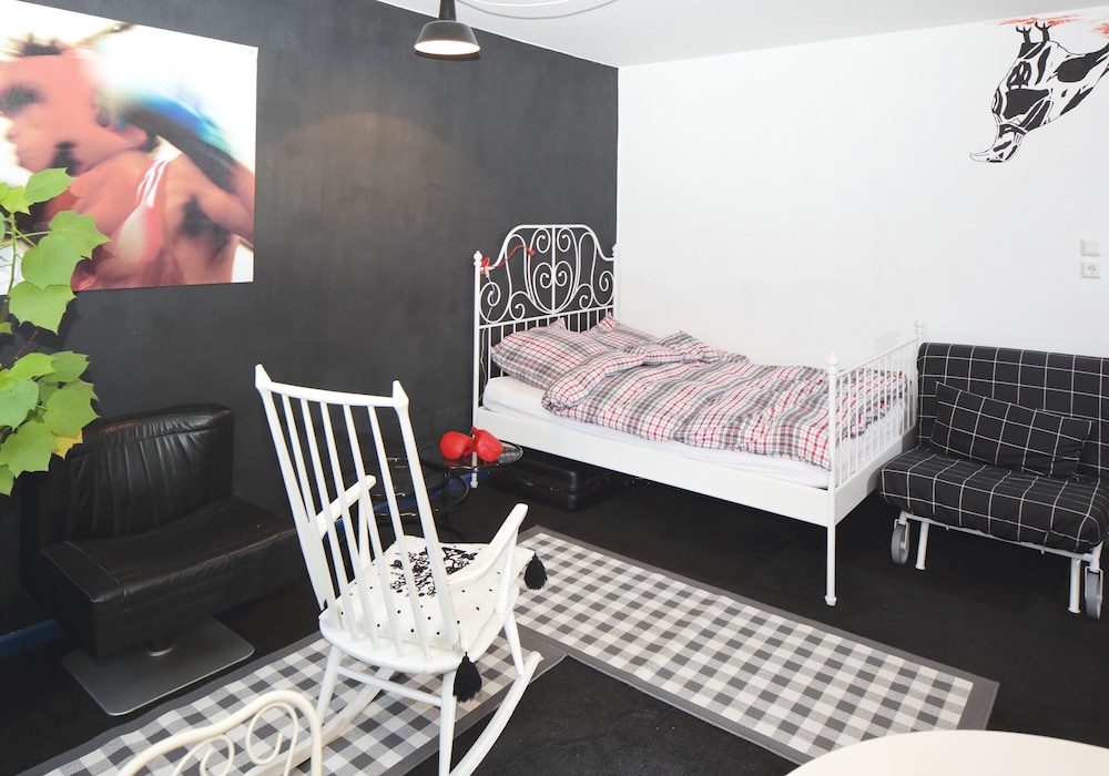 Double Room, Shared Bathroom photo 2