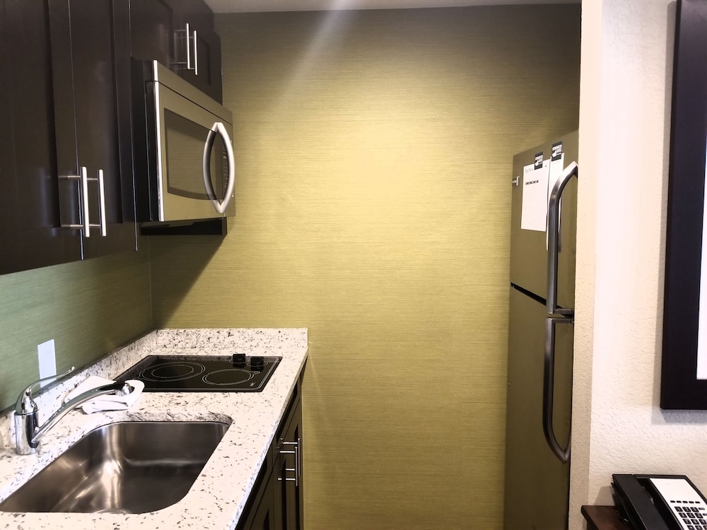 Room, 2 Double Beds, Mountain View