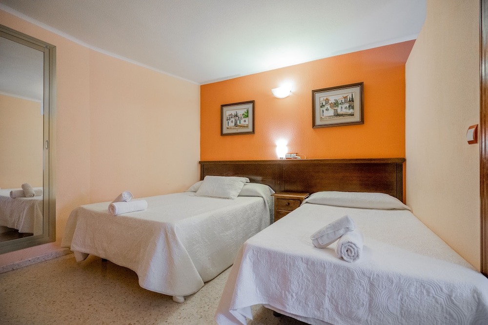 Comfort Triple Room - Photo 3