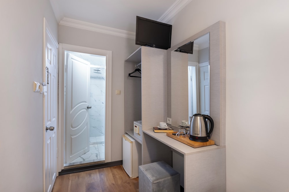 Economy Room photo 2
