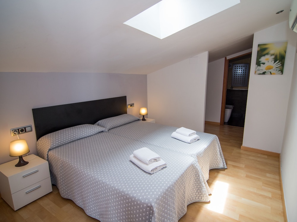 Apartment, 3 Bedrooms (5 people) photo 3