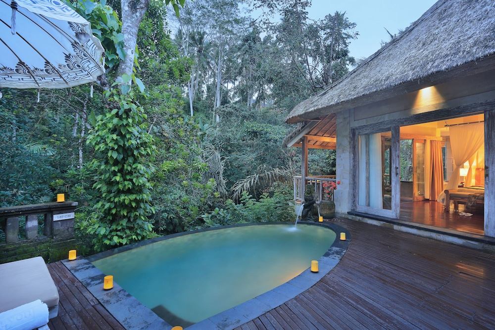 One Bedroom River Edge Villa with Free Benefits