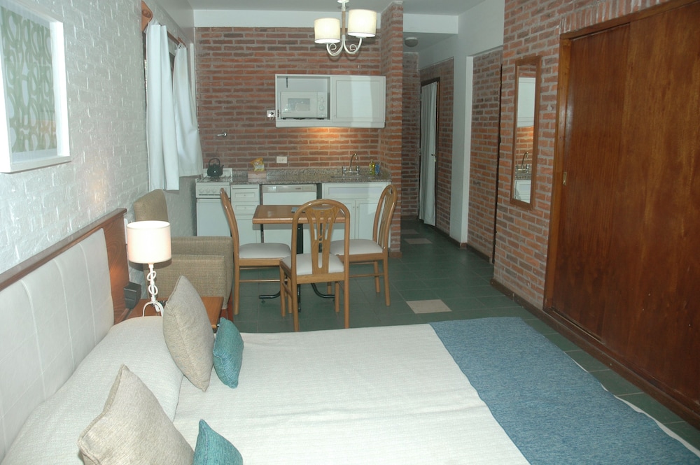 Studio, Kitchenette photo 1