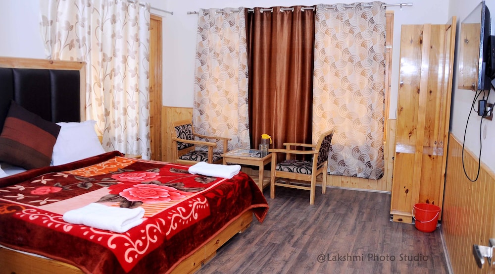 Superior Double Room - Photo 4