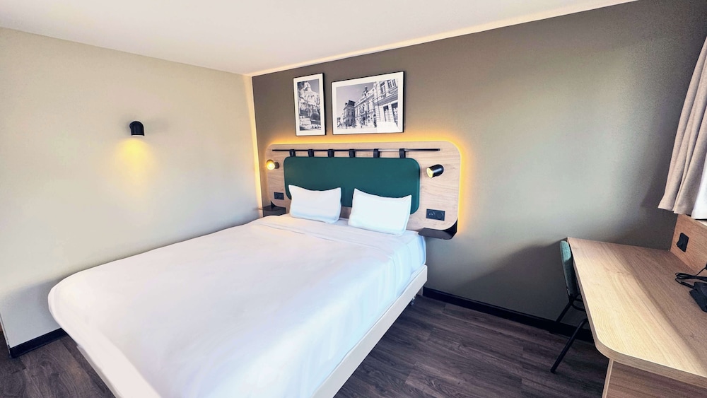 Standard Room, 1 Double Bed photo 3