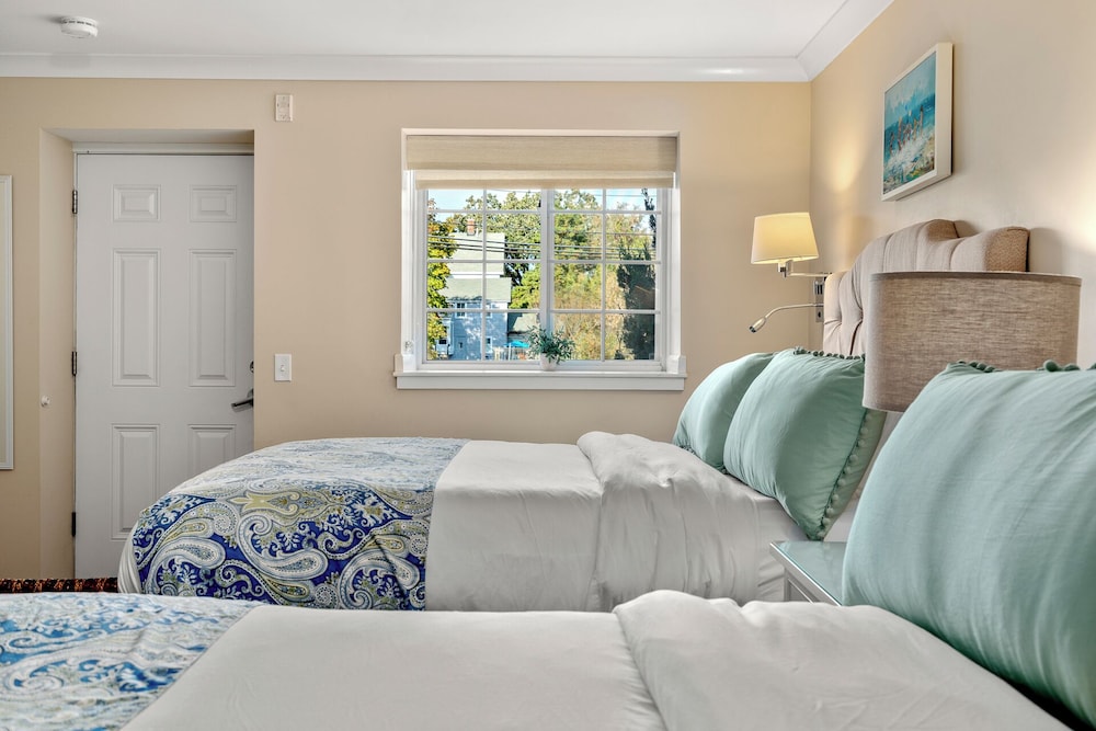 Standard Room, 2 Queen Beds
