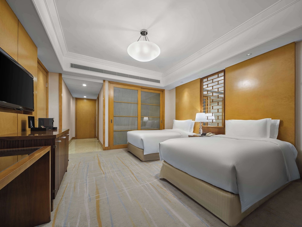 Deluxe twin room - Photo 2