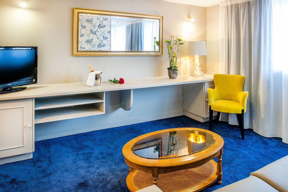 Classic Suite - Photo 5
