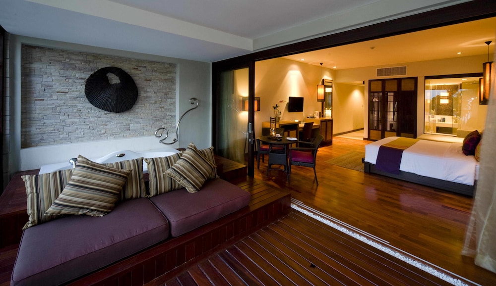Sareeraya Suite Jacuzzi - Photo 2