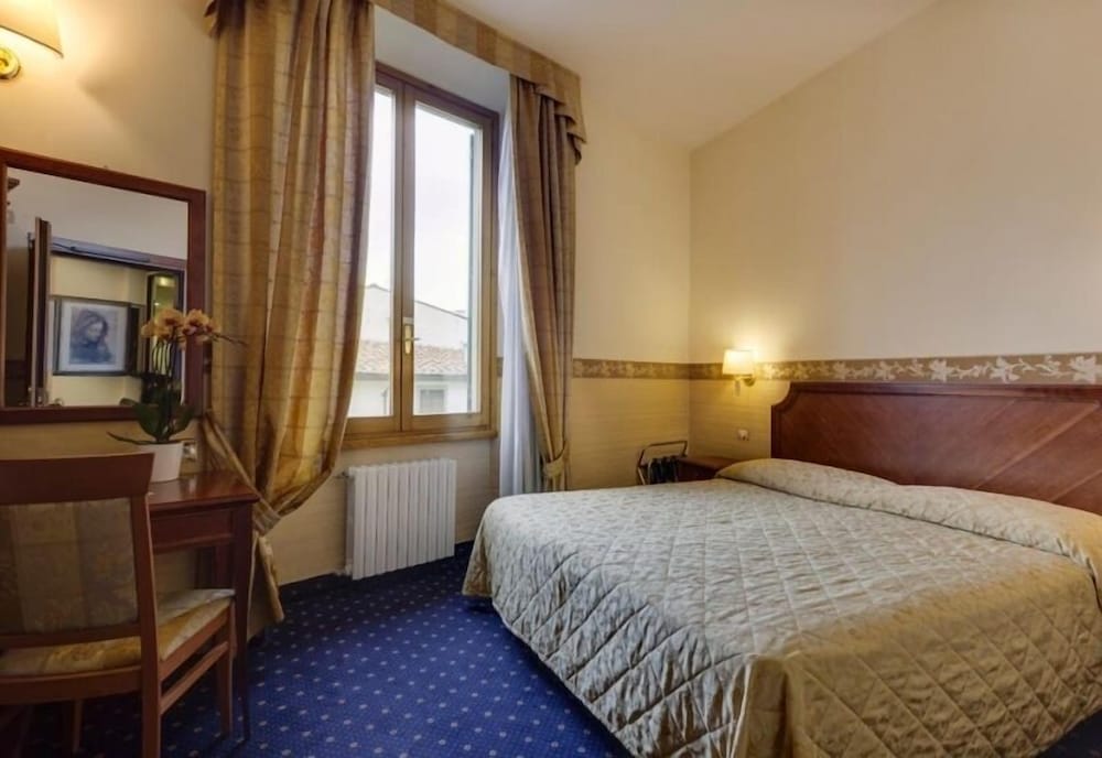 Double Or Twin Room photo 1