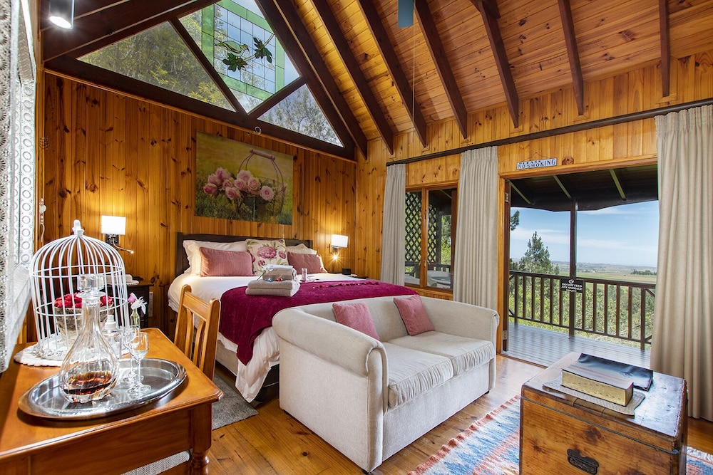 Honeymoon Suite photo 1
