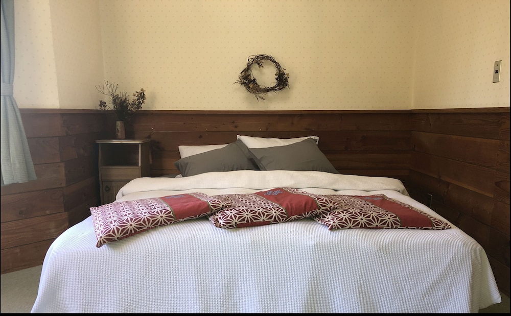 Standard Double Room, 1 Double Bed (1 King Bed, 1 Single Bed) photo 1