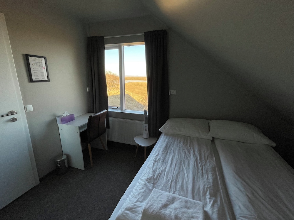 Economy Double Room, Shared Bathroom photo 1