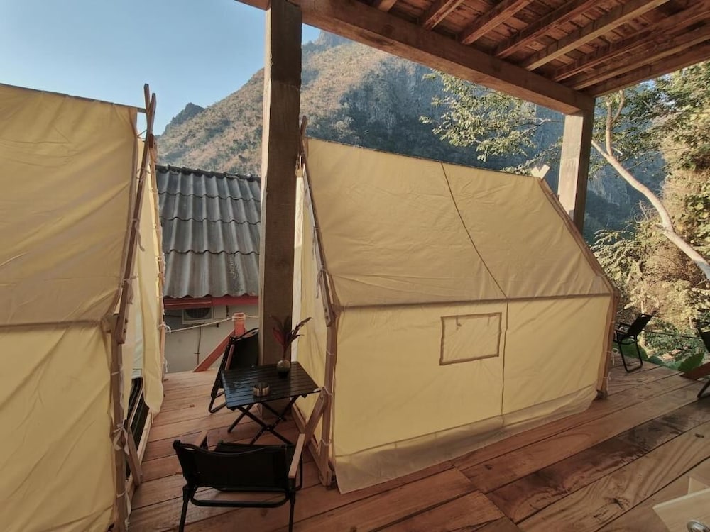 Economy Tent photo 2