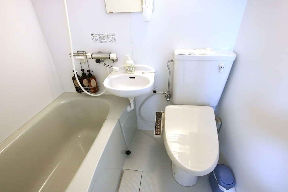 1 Bedroom, Apartment photo 2