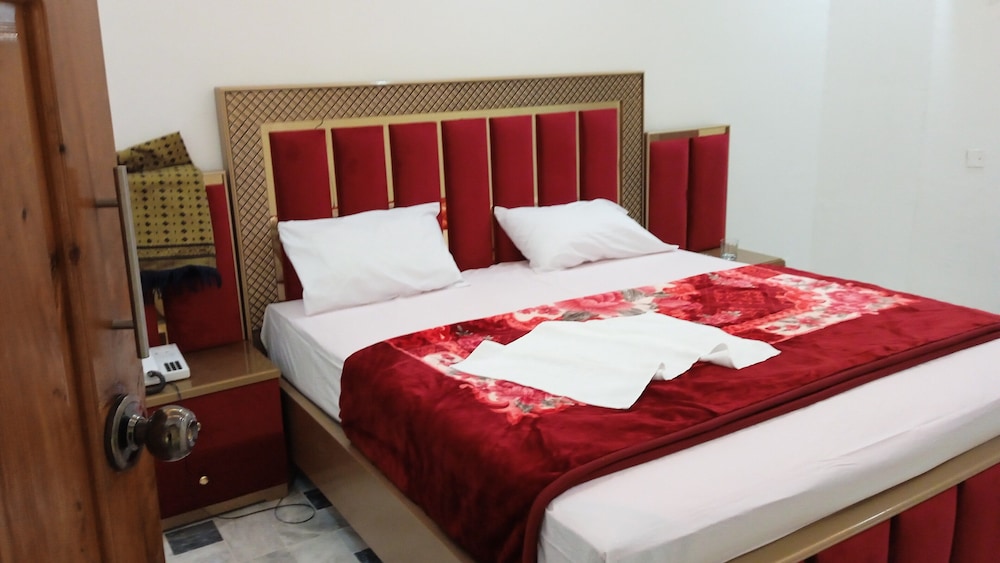 Standard Room - Photo 1