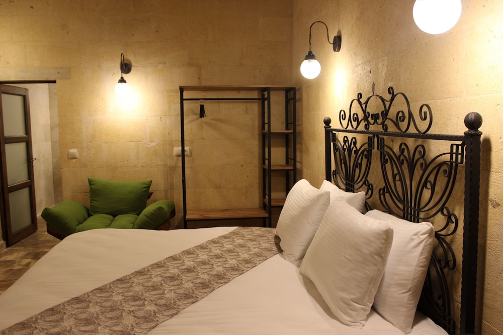Deluxe Double Room photo 3
