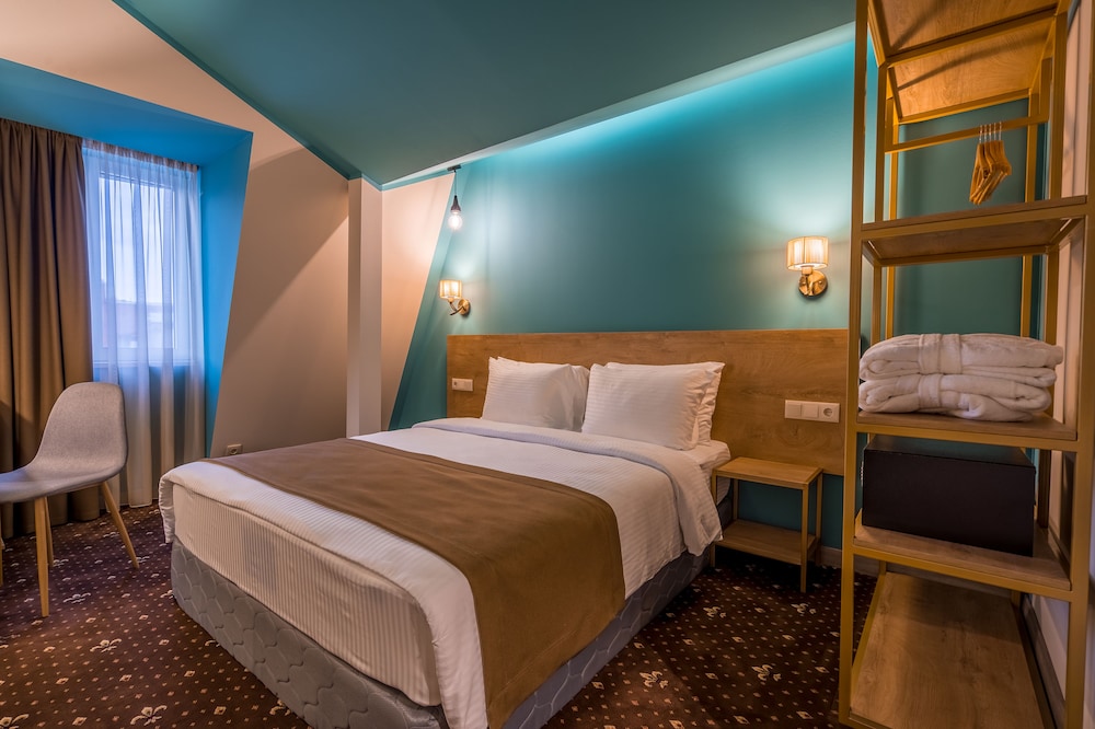 Superior Double or Twin Room photo 1