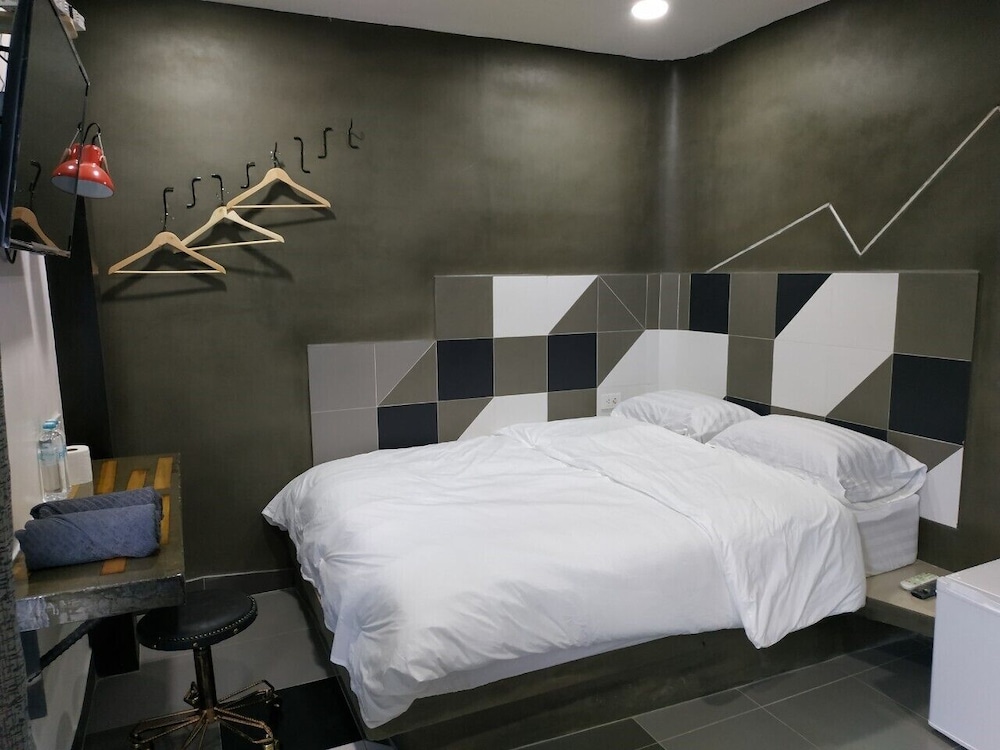 Standard Room photo 3