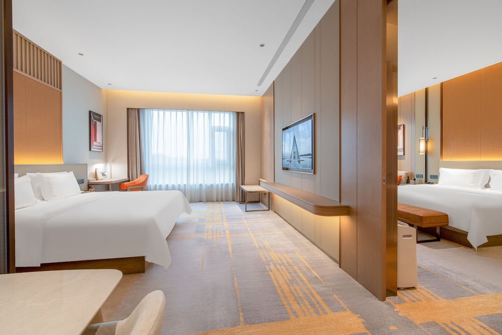 Famliy  Suite Gardenview