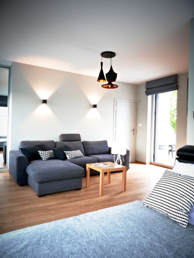 Deluxe Double Room, 1 King Bed, Terrace photo 3